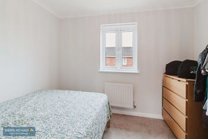 Bedroom- click for photo gallery